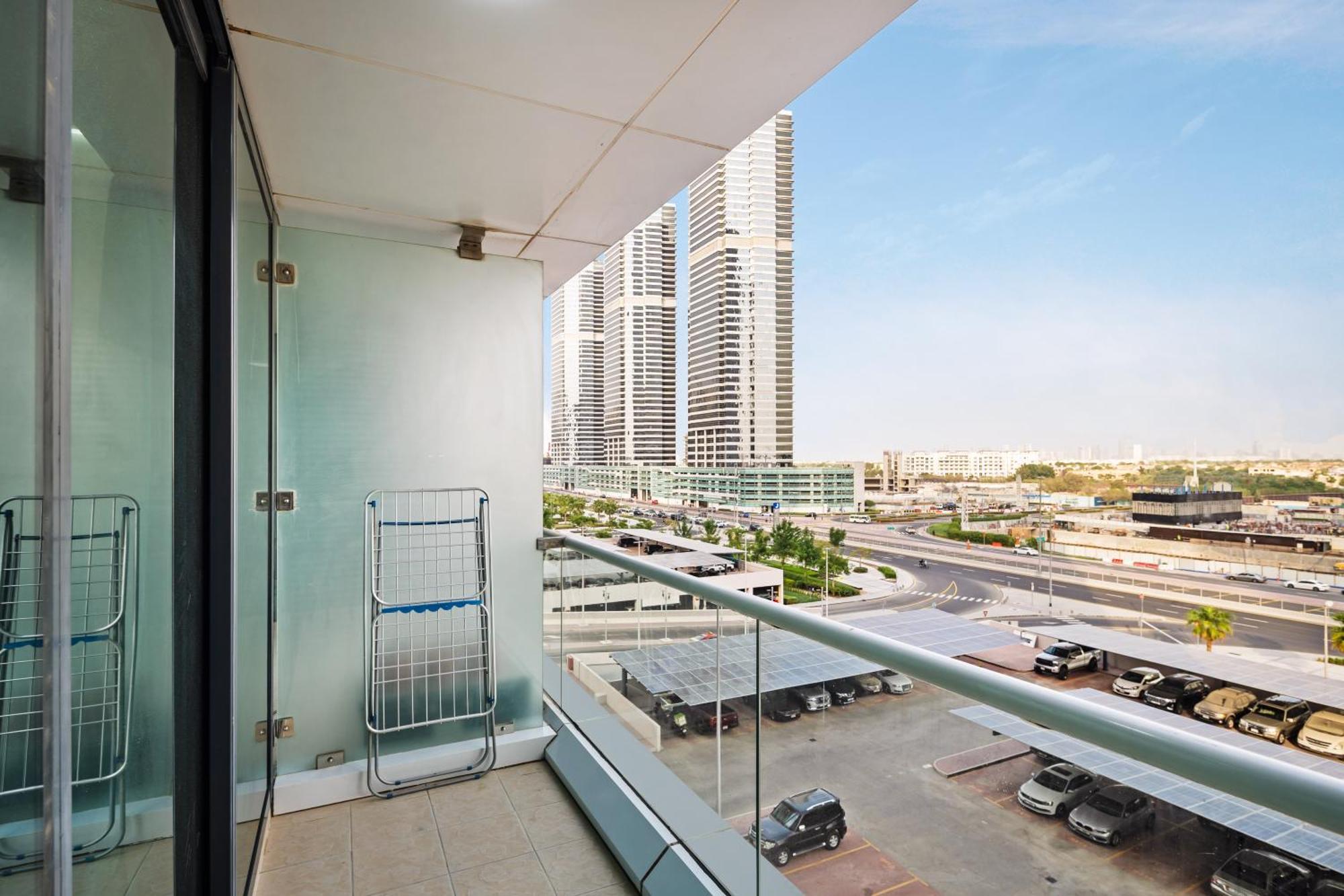 Splendid Close To Jbr Apartment